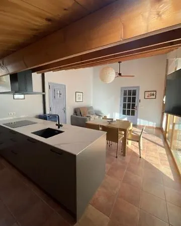 Holiday home Titus L' Esquirol